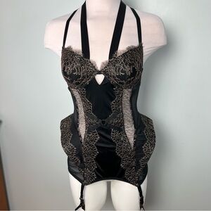 Victoria's Secret Lace Corset Bustier Garter Black & Gold - 34C